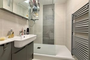 Re-styled Shower Room- click for photo gallery
